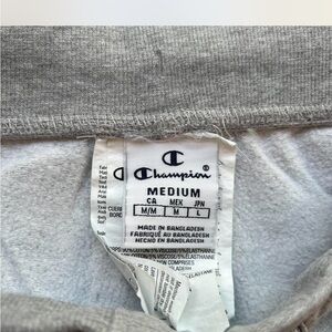 Champion Medium Gray Sweatshirt